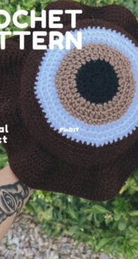 Little x Human Crochets - Meghan Medallo - Eyeris Ruffle Hat