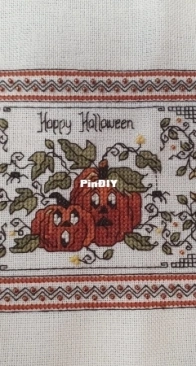 Scaredy cat Pumpkins by The Sweetheart Tree