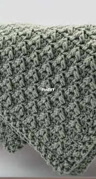 Ambassador Crochet - Kristine Mullen - Rowan Baby Blanket
