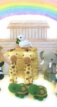 Crochet To Play - Jennifer Percival - Noahs Ark