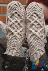 Chevalier Mittens by Mari Muinonen / tikru -Eng.,Finnish-Free
