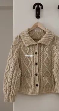 Old Fashioned Cardigan by Doorumi Design - English, Korean