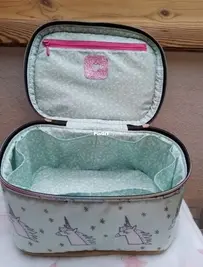 Crimson and Clover Train Case