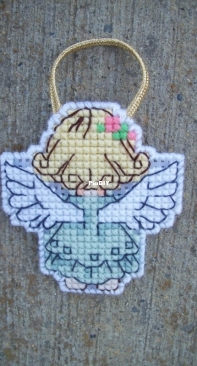 Little Angel Ornament (third of three) Riolis 1778AC