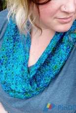 Chicken Scratch Cowl by JOMA Yarn-Free