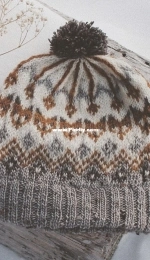 Foxtales Hat by Weichien Chan - saskie&co - The Petite Knitter