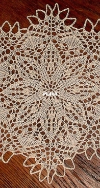 The Little Flower Doily by Andrea Jurgrau -  BadCatDesigns - Free