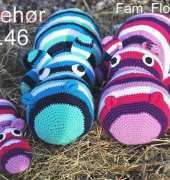 Hjertegarn- Sabrina Durr- No 46 The Hippo family /de familie nijlpaard -Dutch