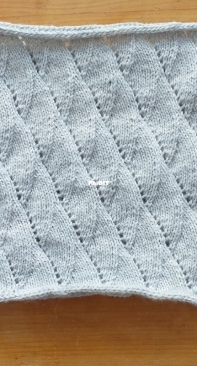 Lianyi Cowl by Tsai Tenn-Free