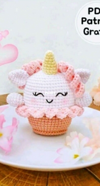 Marizza Toys - Lucy Marizza - Unicorn Cupcake -  Unicornio Magdalenas - Spanish - Translated - Free