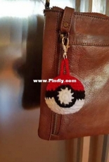 Pokeball keyring