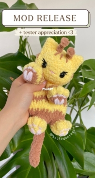 Hooked on toast - Monica - Cat Bee - Tobee the Bee Kitty MOD - English