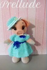 Amigurumi girl