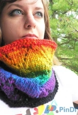 Diamond Cowl by Lindsay Henricks/ Storm Moon Knits Designs-Free