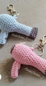 Haekelhenne Design - Tanja Hahn - Hair Dryer Keychain - Haartrockner - German