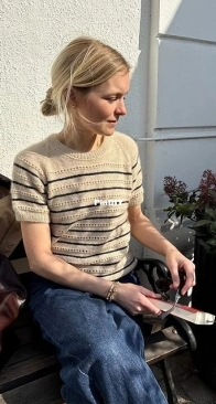 Ida Tee by Mette-Wendelboe Okkels - PetiteKnit - Russian translated