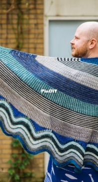 Brioband Shawl by Stephen West - English