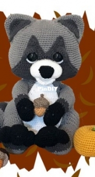 Colita - Nicole Wenzelmann - Raccoon Autumn Edition - Waschbar Herbstedition - Wasbeer herfsteditie - Dutch