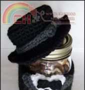 Yarnovations - Yarn Twins - Deborah Bagley and Dana Rebmann - Tuxedo Jar Cozy and Recipe for Tuxedo Almonds