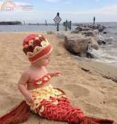 The Hookeraholic Crochet - Shannon Kilmartin - Goldfish Photo Prop