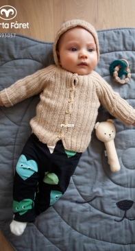 Baby Cardigan nad Bonnet by Agnes Brandels - Swedish - Free