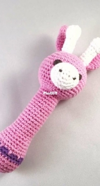 Unkeldesign - Mikkel Beck Hansen - Girafrangle - Giraffe rattle - Danish - Free