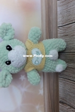 Plush giraffe