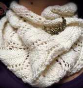 A Noble Cowl by Emily Kausalik /Mod Titan-English-Free