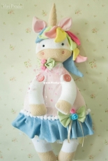 Vivi Prado - Unicornio Porta Pijamas - Portuguese