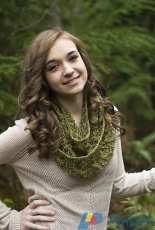 Cascade Yarns-W561-Cornfield Cowl by Adina Logsdon-Free