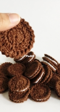 Funny Freaky Toy - Anastasiya - Oreo Cookies