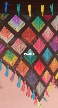 Christmas in July shawl