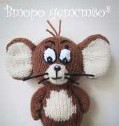 Knitted Jerry