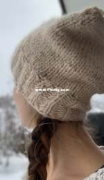 Cotton Candy Beanie by Stephanie Amalaswintha-English,German-Free