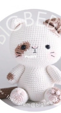 Big Bebez - Yun Young Lee - The Cat Beige