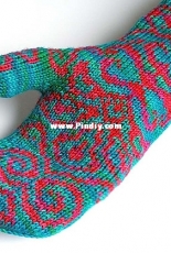 Laris Designs -  Ramona by Julia Mueller - free
