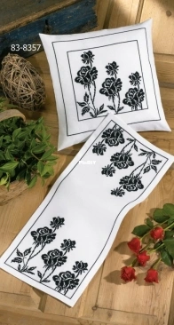 Permin 83-8357  Roses Pillow - xsd