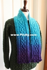 Rebeccas Stylings - Noelle Stiles - Glacier Cable Scarf