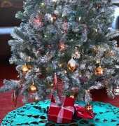 Bernat Design Studio- Christmas Tree Skirt- Free