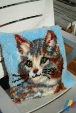 coussin "chat" fait par moi