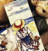 DMC All Our Yesterdays K3752 - Girl with Teddy Bear Bookmark