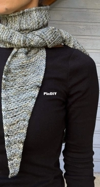 Buzz Scarf by Jenny Faifel - SweaterFreak