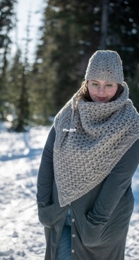 Milkweed Shawl by Kalurah Hudson