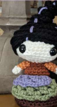 The Crochet Queen Designs - Jaclyn Bartelt - Black Haired  Witch - Free