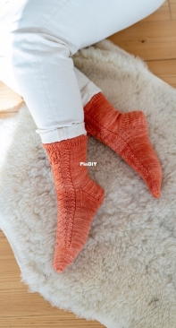 Floret  Socks by Makenzie Alvarez