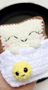 PlushiCo - Tattayo - Marina Emelianova - Toast with Egg