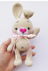 Zipzipdreams - Elif Tekten - Lolly the Little Bunny - Portuguese