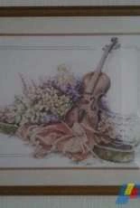 Lanarte Flowers and Violin