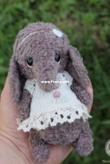 Tatyana/Tatiana Shevchenko - Elephant from the palm - Russian - Free