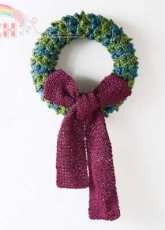 Patons -  Layered Leaves Wreath -Free